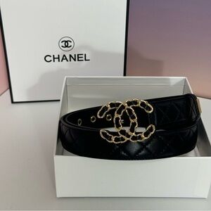 Chanel women's belt
